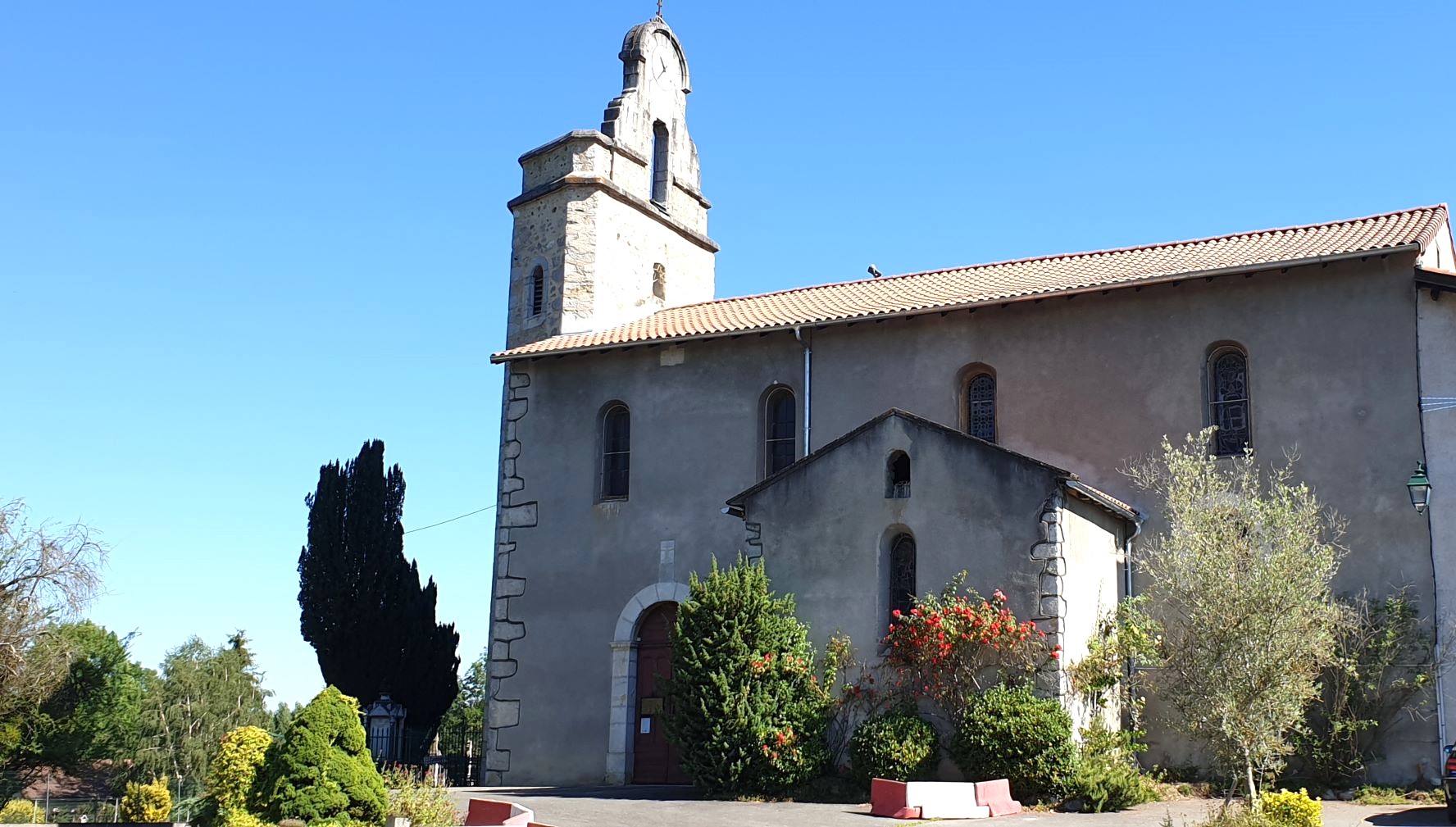 Réfection de la toiture et des gouttières de l'église - Juin 2022