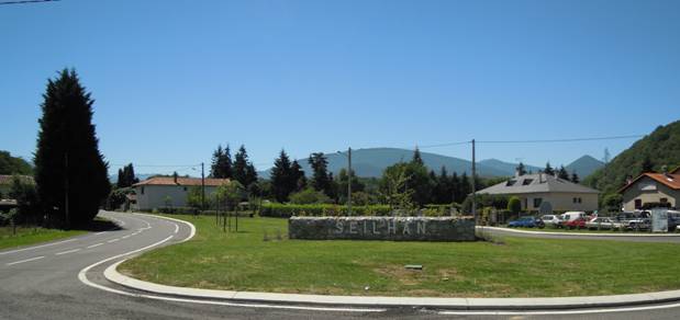 Ré-aménagement du carrefour du Bazert - 2009
